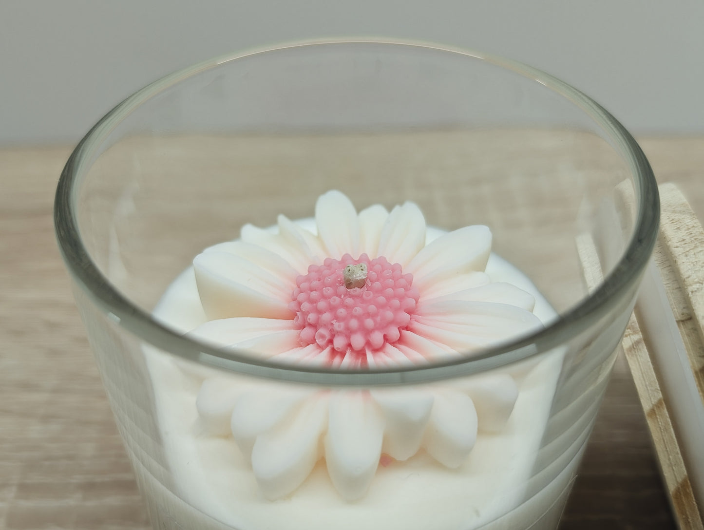 Sójová svíčka Polibek kopretiny