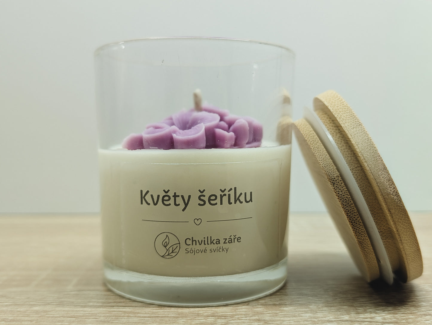 Květy šeříku Ovocná svíčka s víčkem