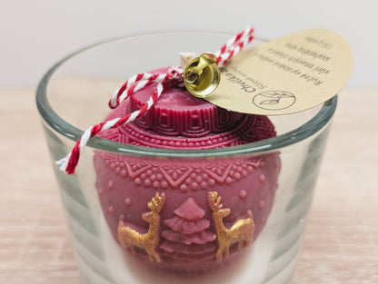 Sójová svíčka červená Vánoční koule