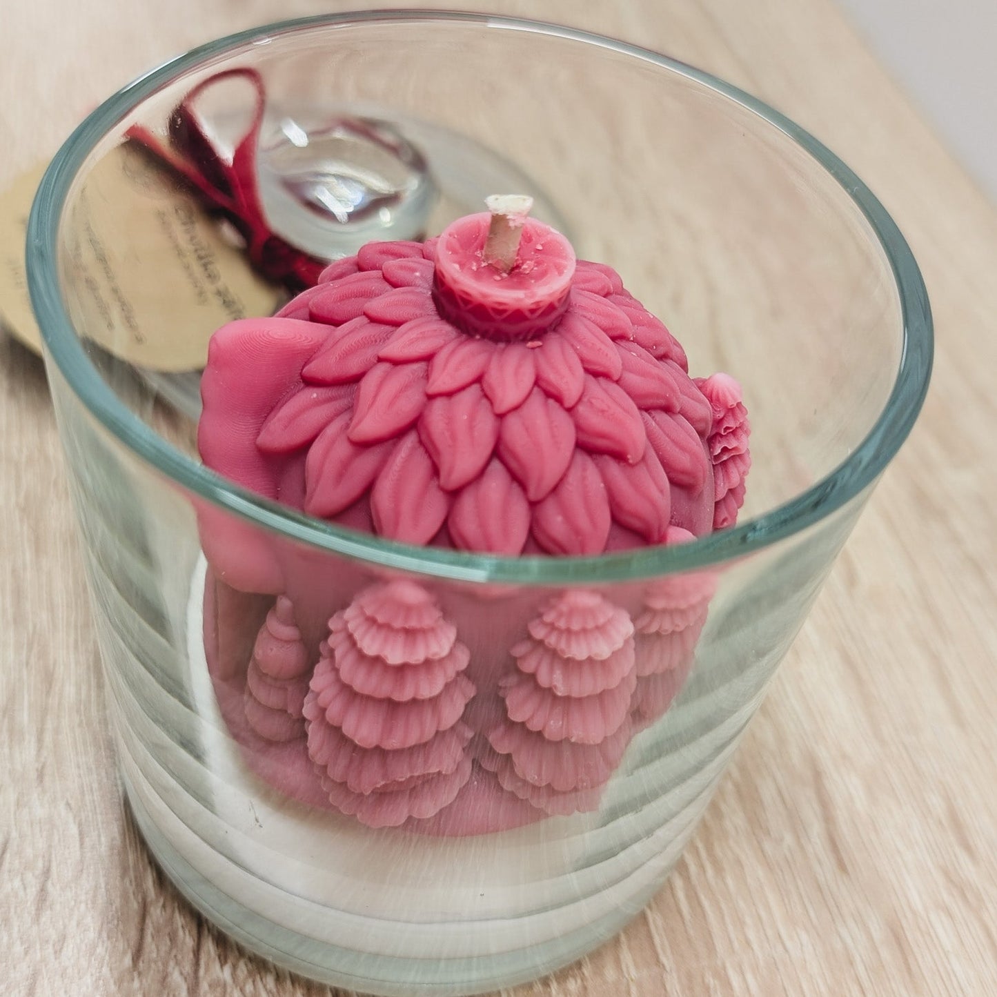 Vánoční svíčka Perníková chaloupka s jablkem a skořicí